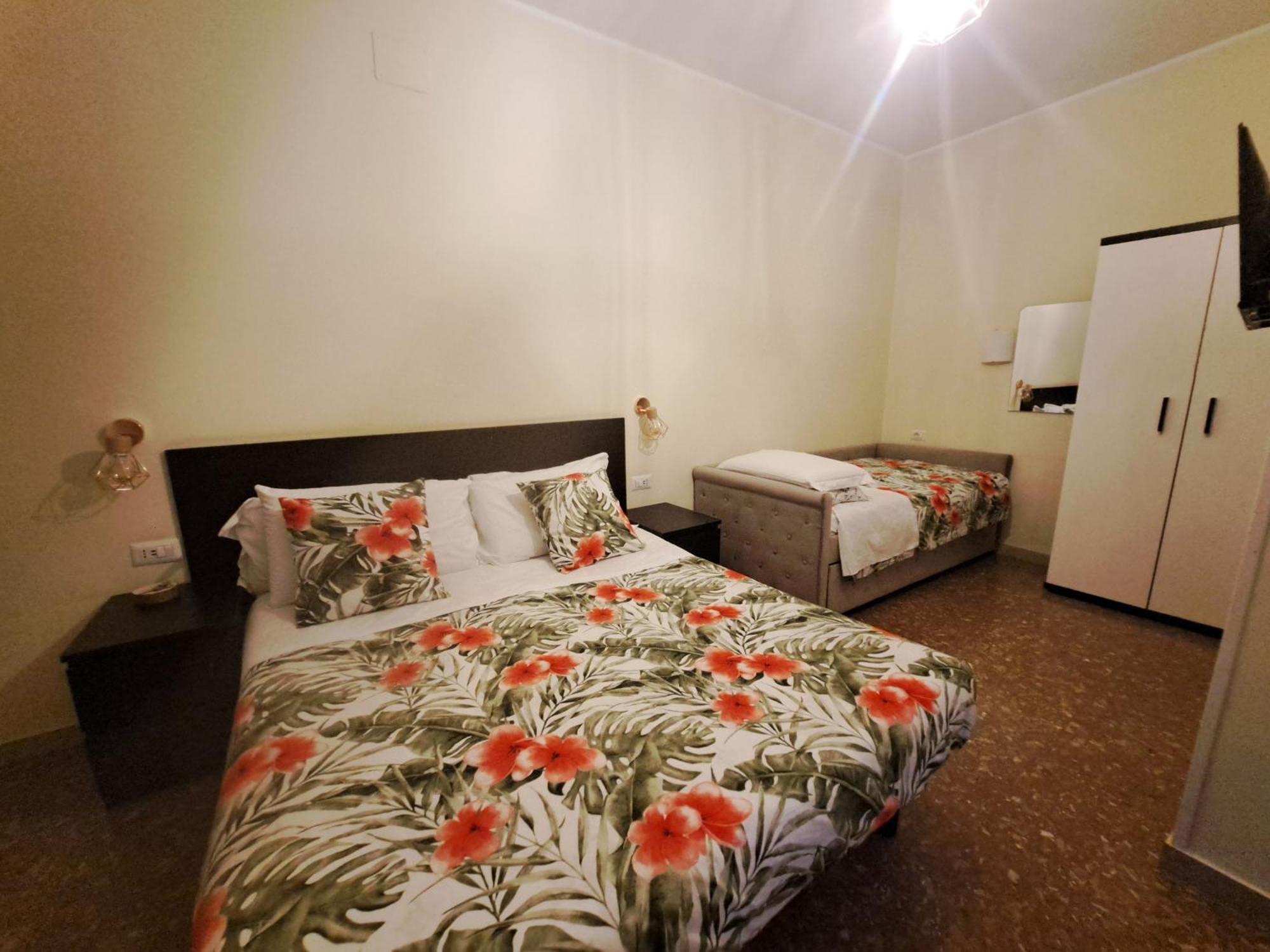 Triple Room Private Bathroom