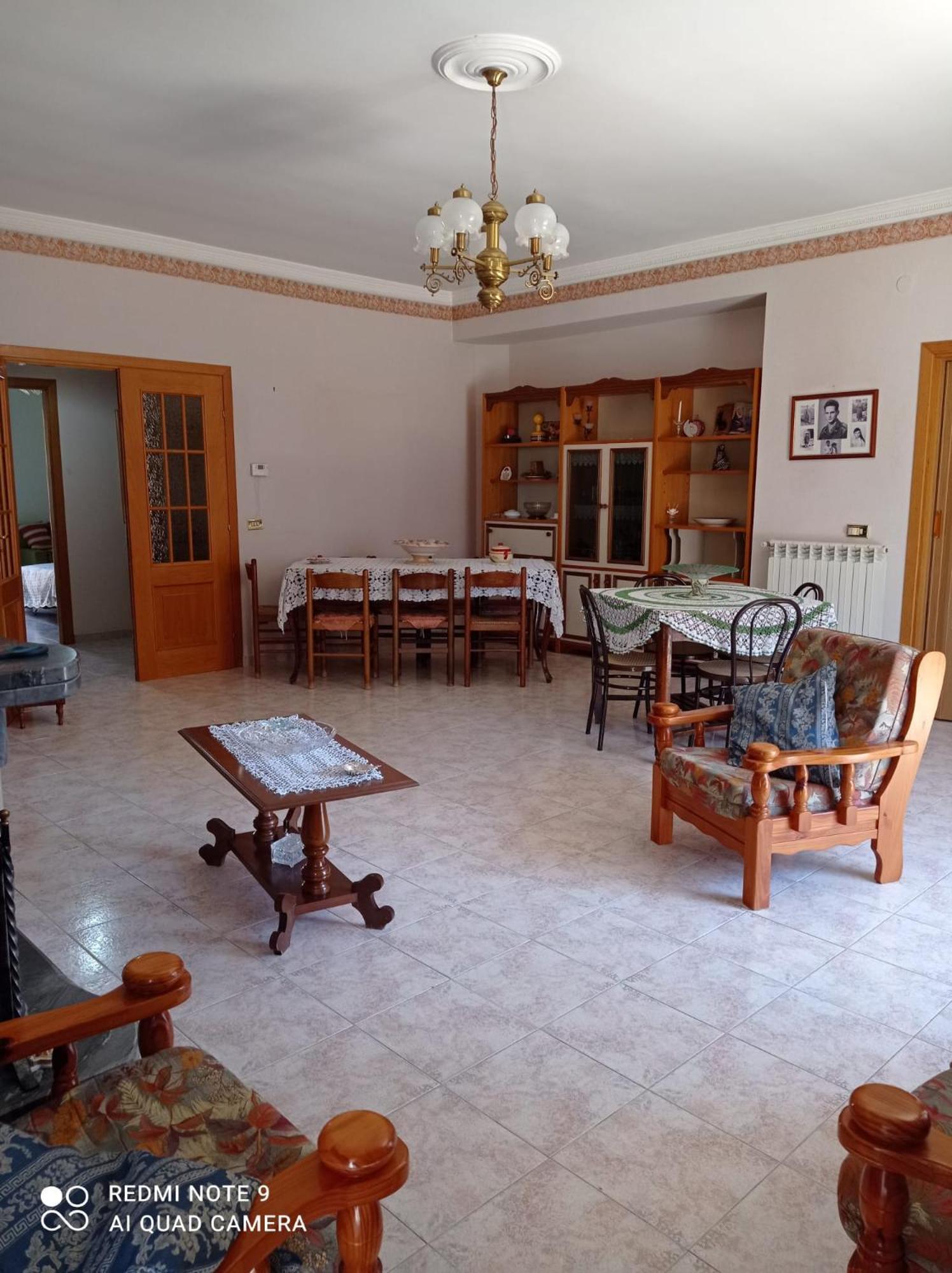Three-Bedroom Deluxe Apartment