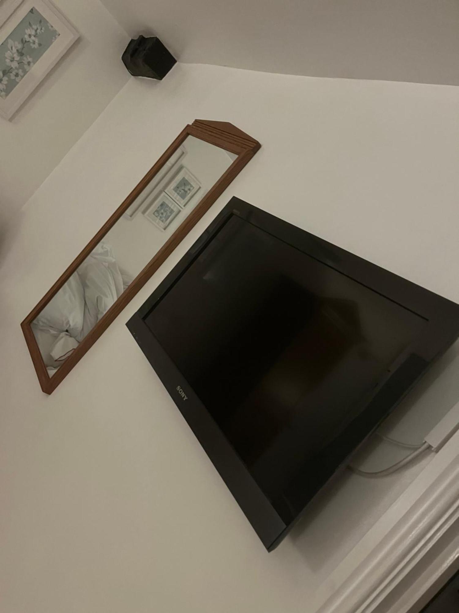 Family Room,1597878917:JPEG