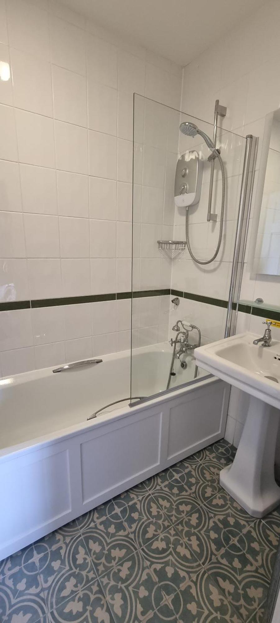 Superior King Room,1607339286:JPEG