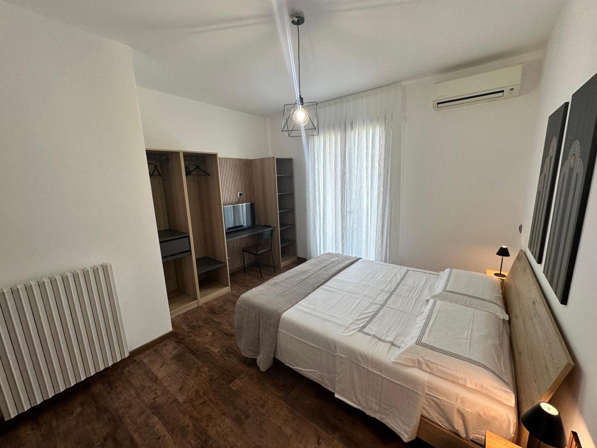 Camera Matrimoniale/Doppia con Letti Singoli con Bagno Privato