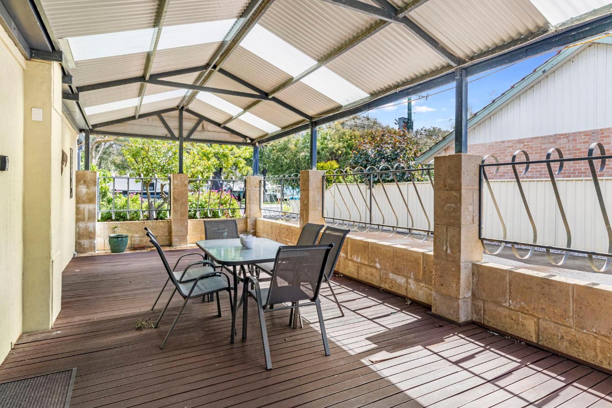 The Hamelin Bay Room