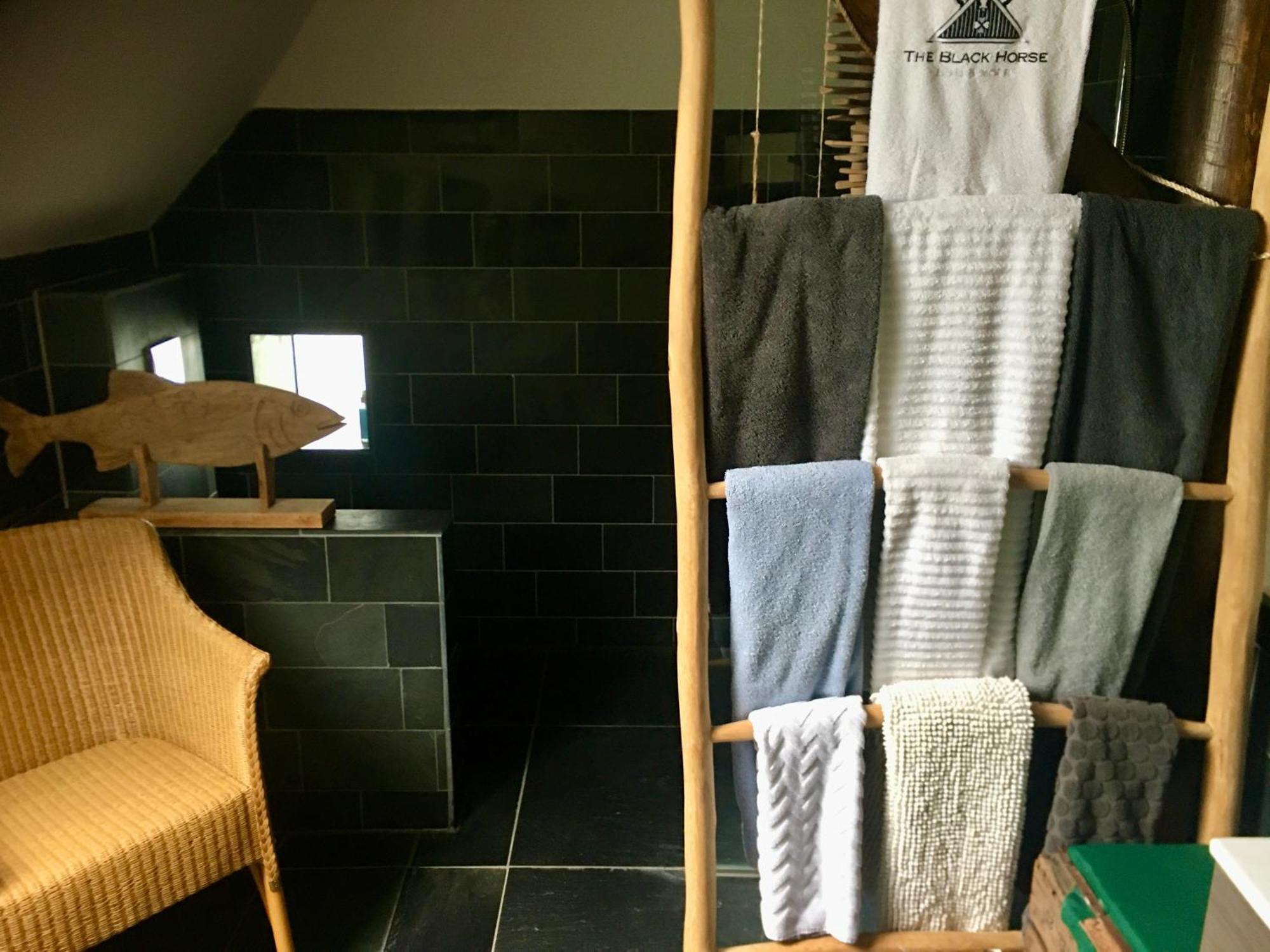Double or Twin Room Private Bathroom