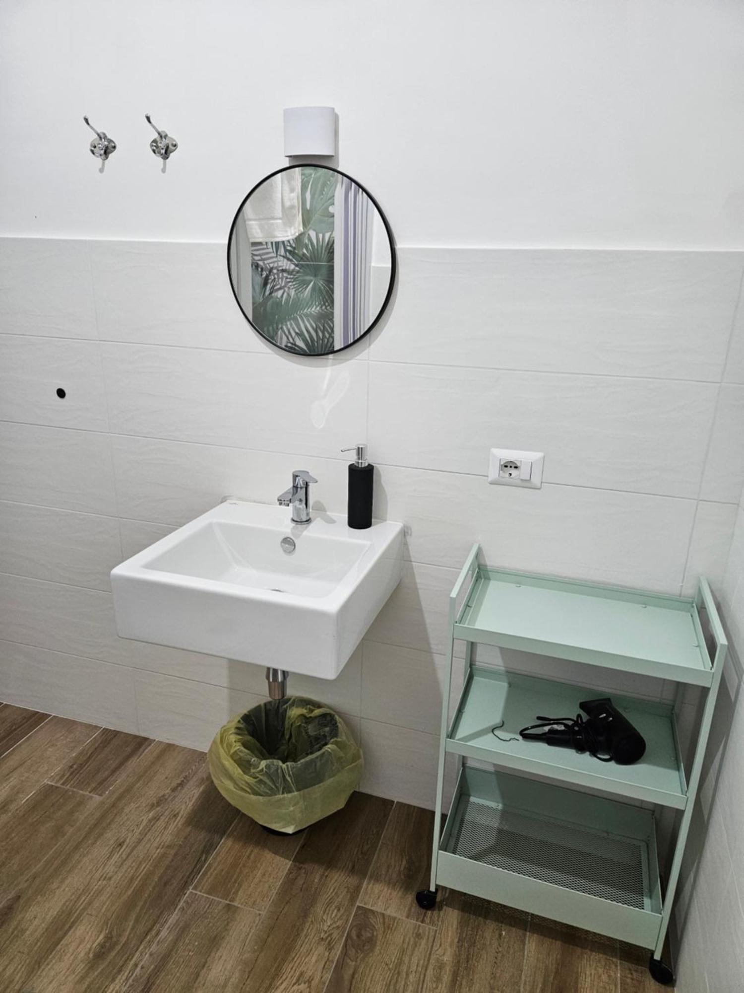 Camera Deluxe