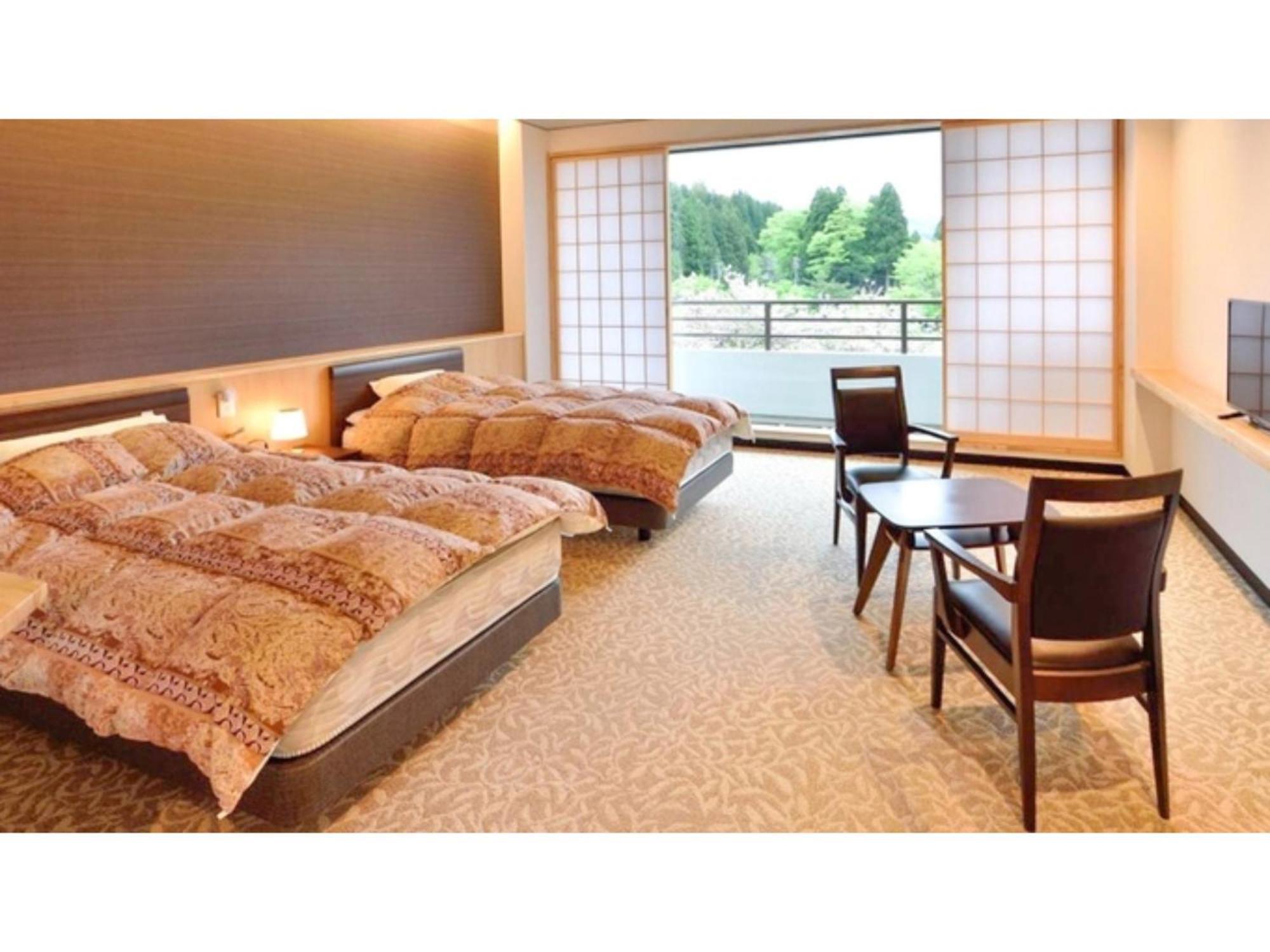 Standard Queen Room