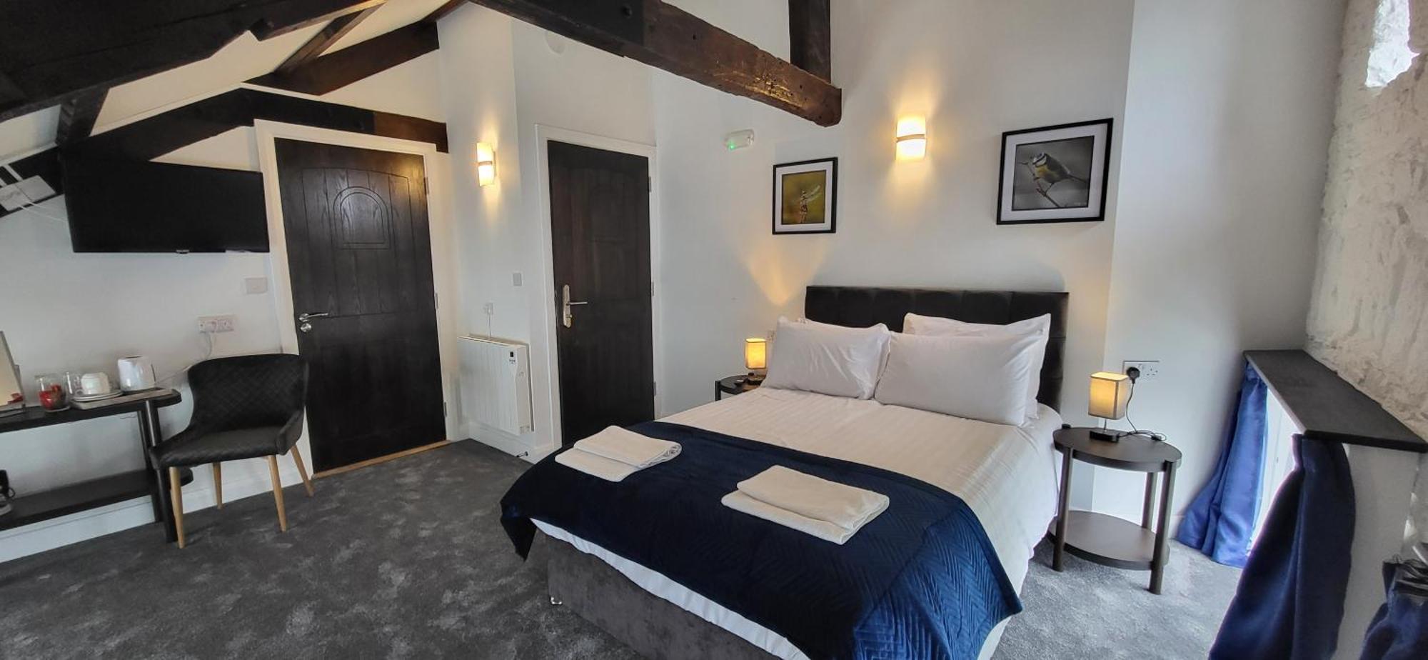 Double Room with Private Bathroom,1617337321:JPEG