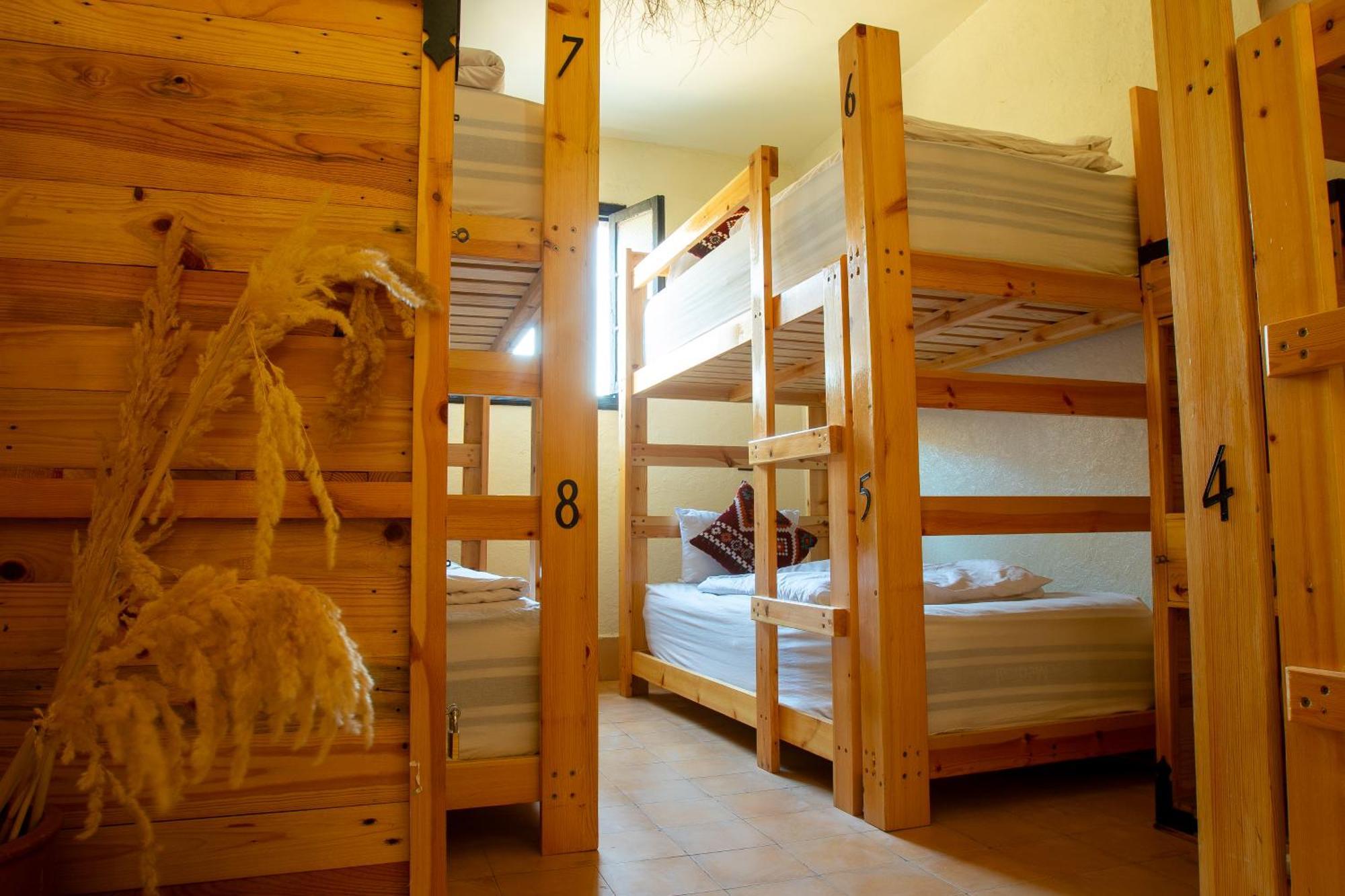 Bed in Gemengde Slaapzaal met 8 Bedden
