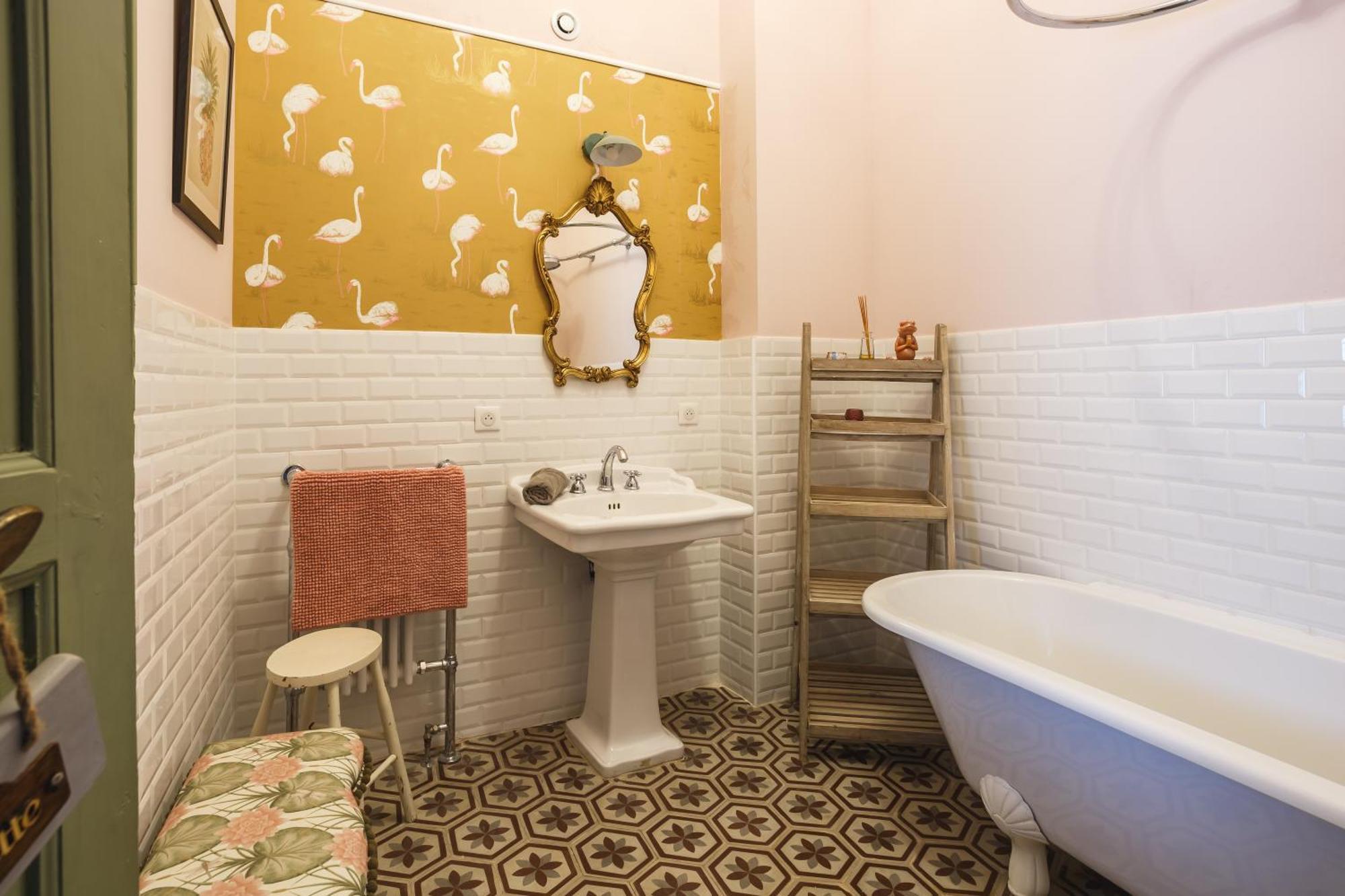Chambre Familiale avec Salle de Bains Commune
