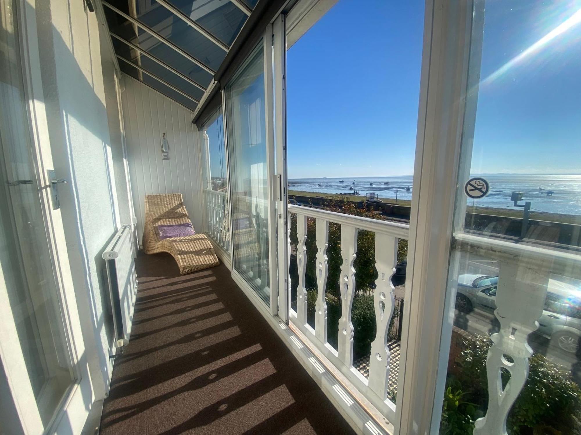 Suite with Sea View,1652753723:JPEG