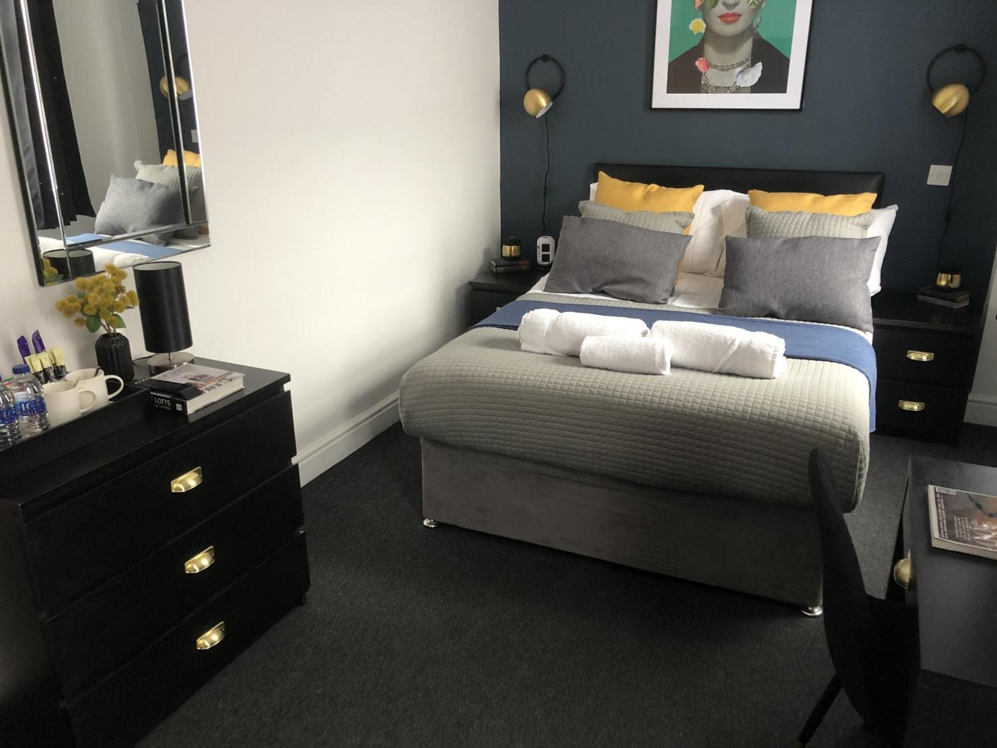 Double Room with Private Bathroom