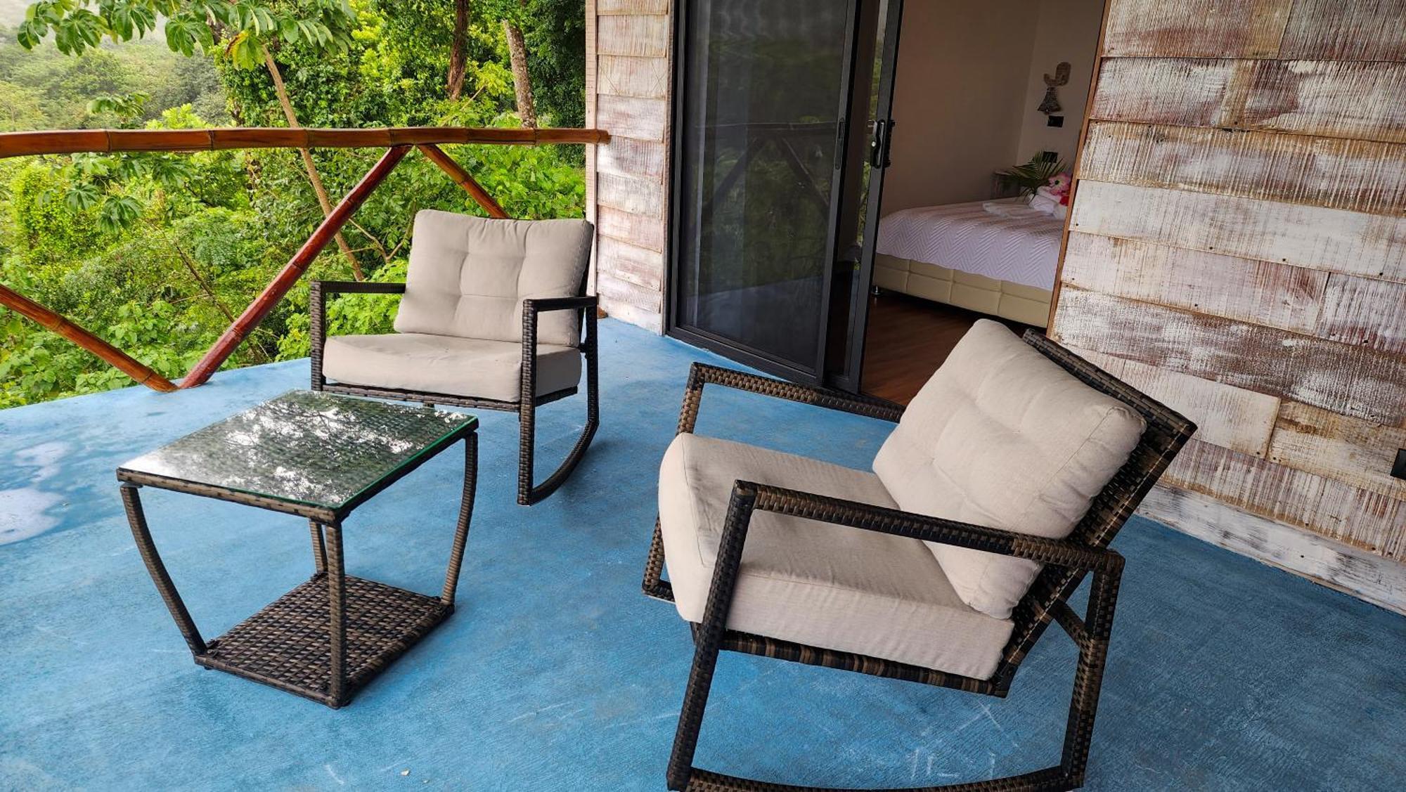 Chambre Double Deluxe avec Balcon - Vue sur Mer