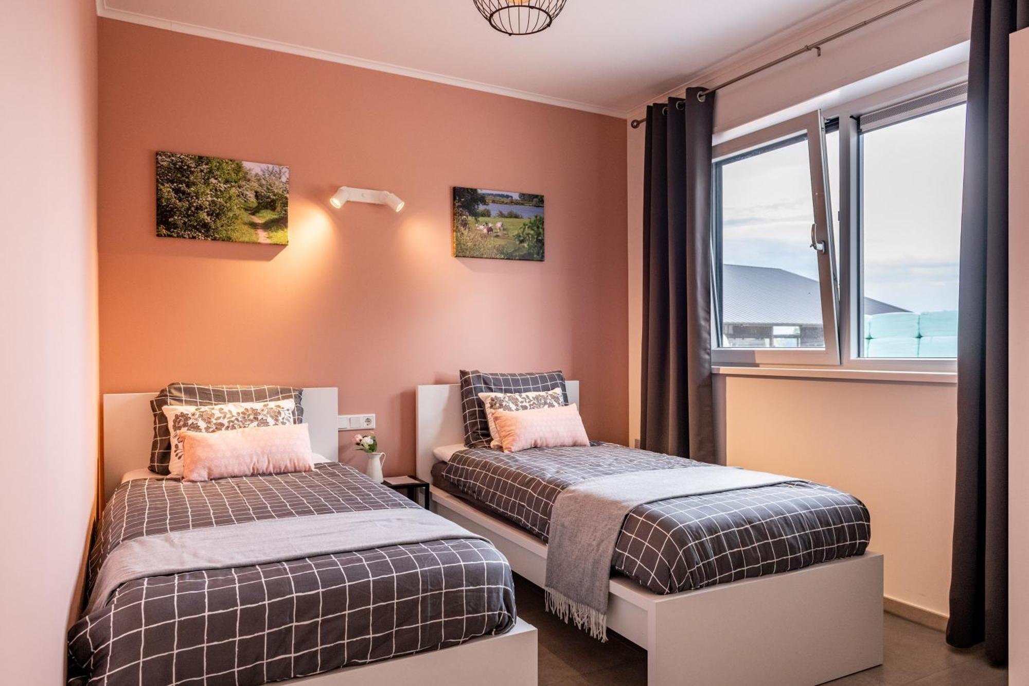 Deluxe Tweepersoonskamer met 1 of 2 Bedden