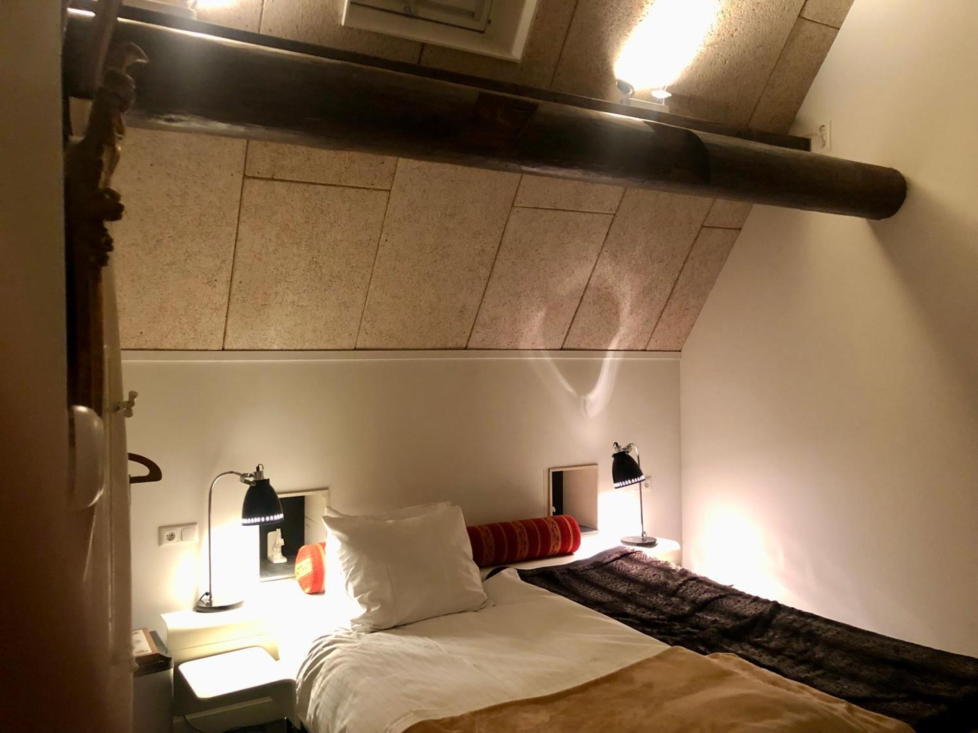 Double or Twin Room Private Bathroom