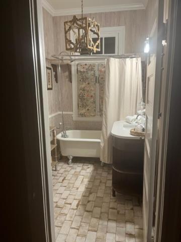 Double Room with Pool View,1635936603:JPEG