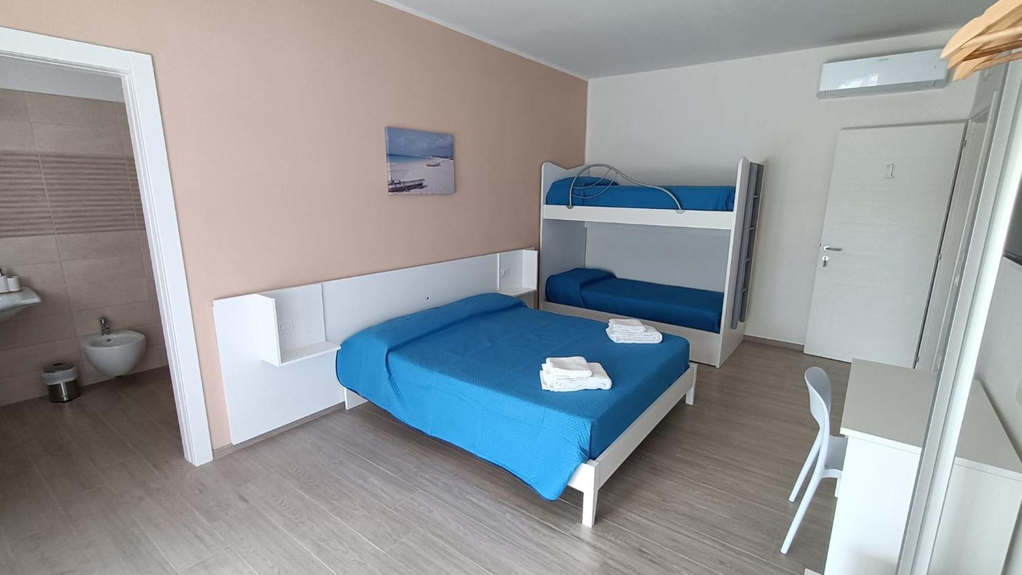 Vierpersoonskamer met Eigen Badkamer