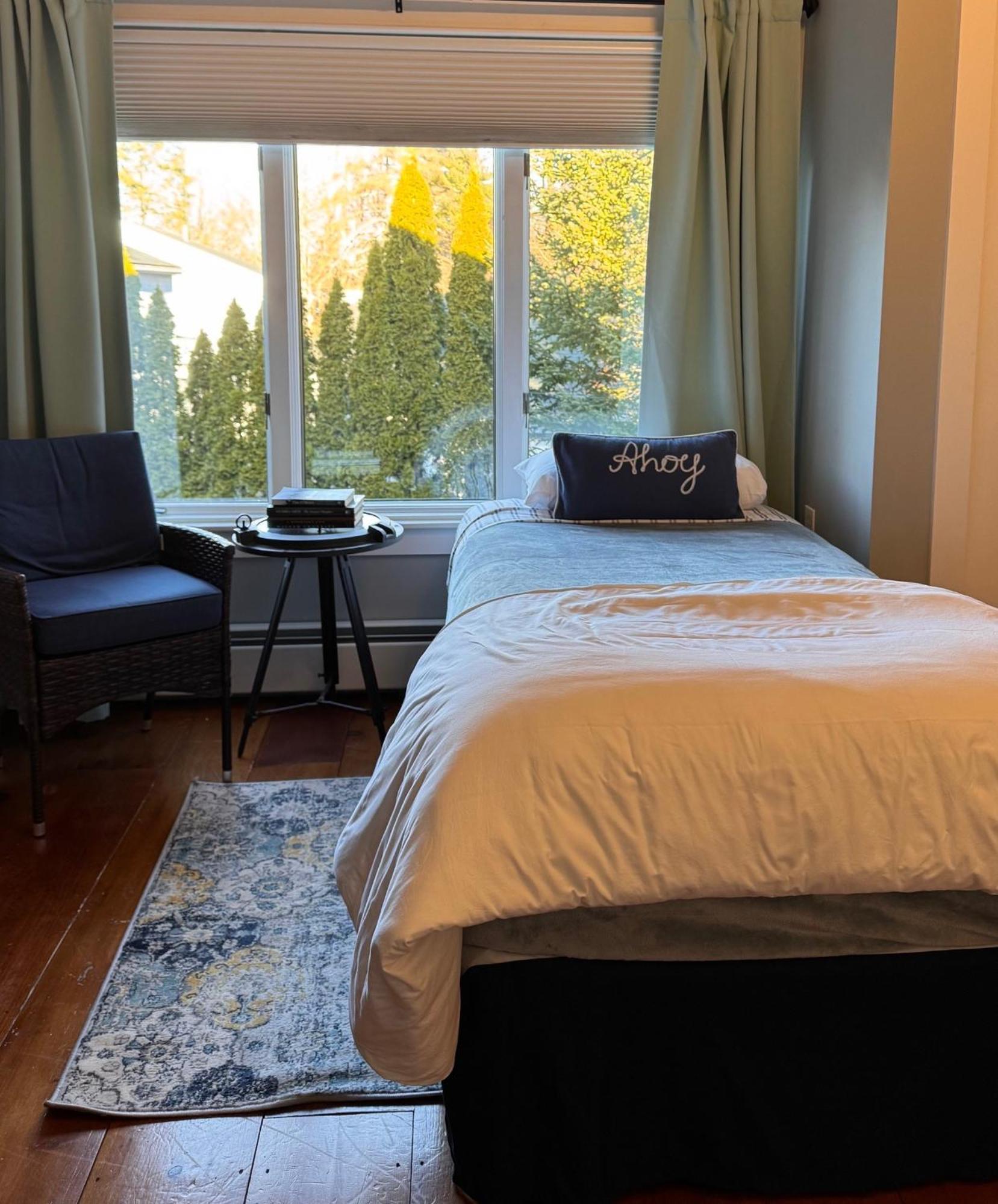 Deluxe Suite,1636026202:JPEG