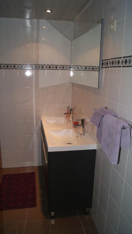 Tweepersoonskamer met Eigen Badkamer