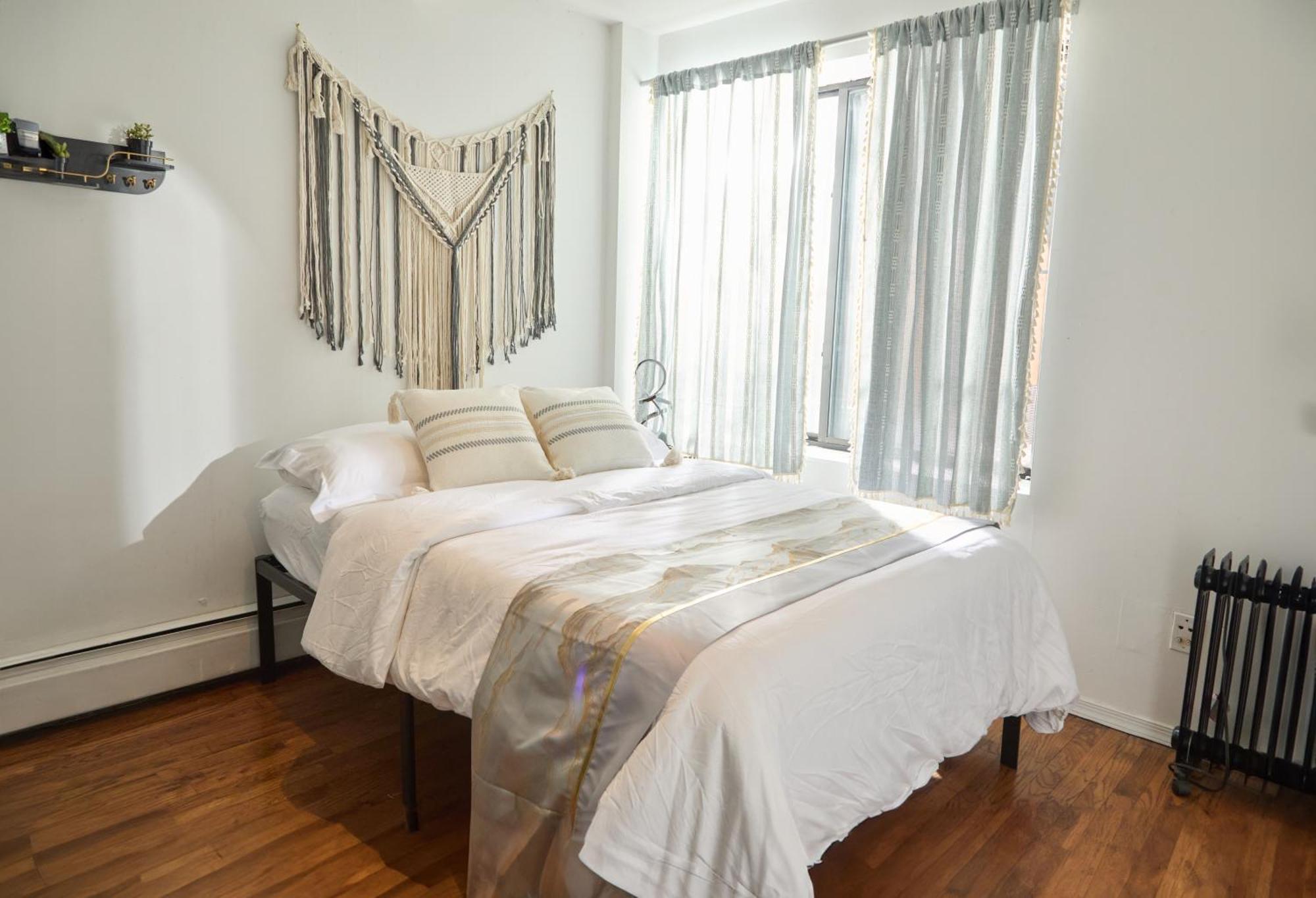 Double Room,1637664349:JPEG