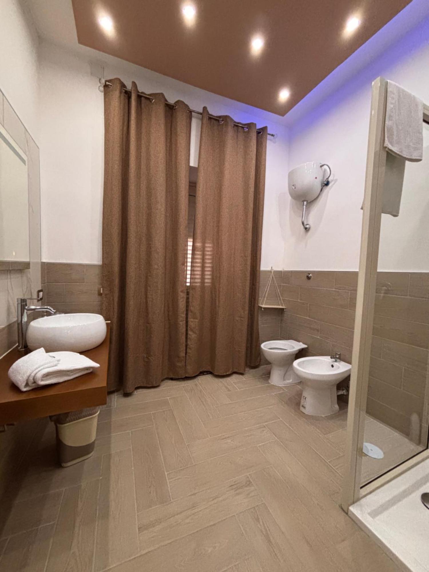 Double Room,1639299626:JPEG