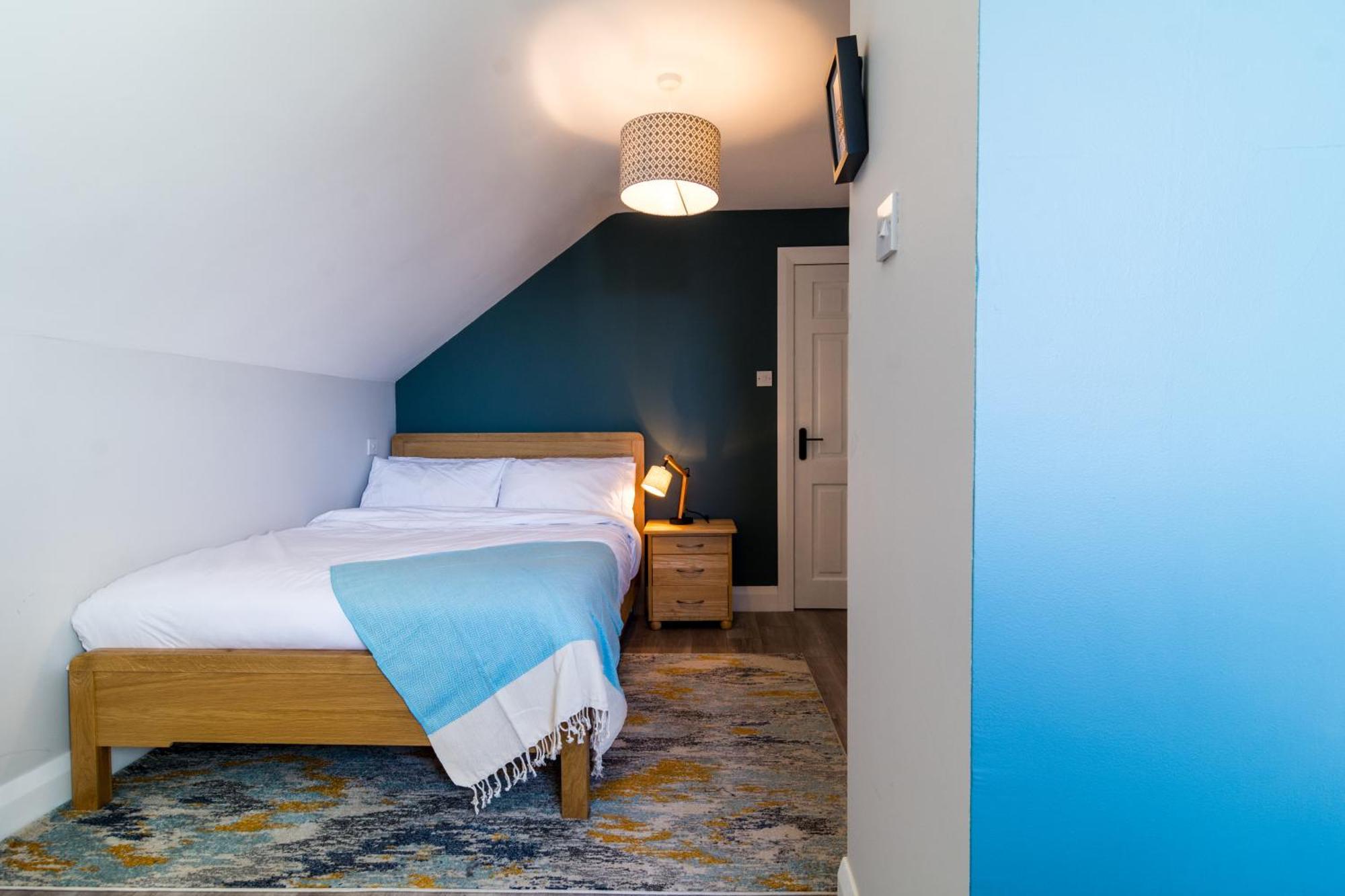 Double or Twin Room with View,1743788750:JPEG