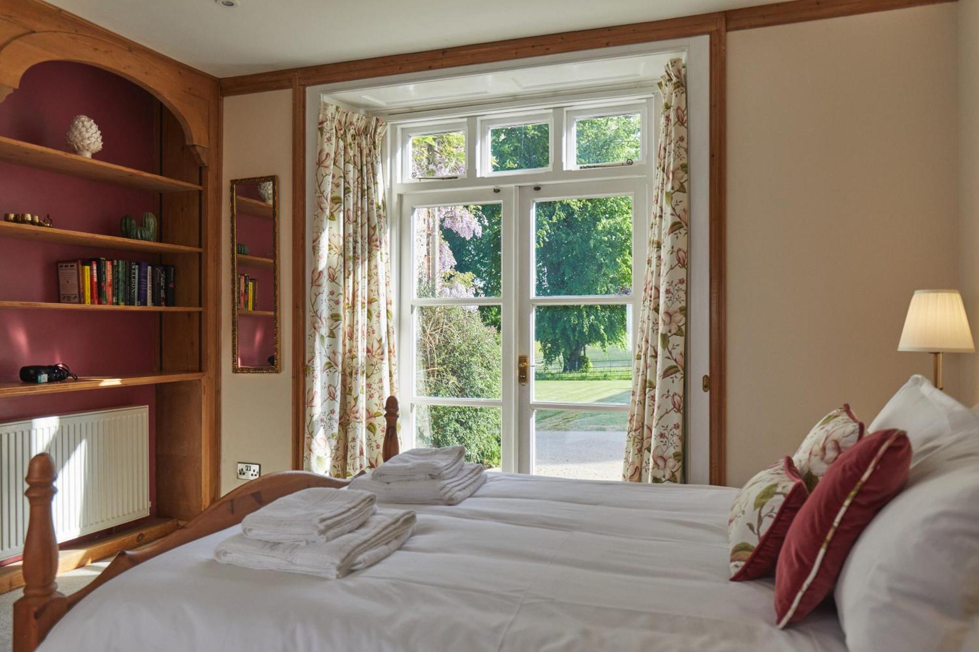 Double Room,1639449113:JPEG