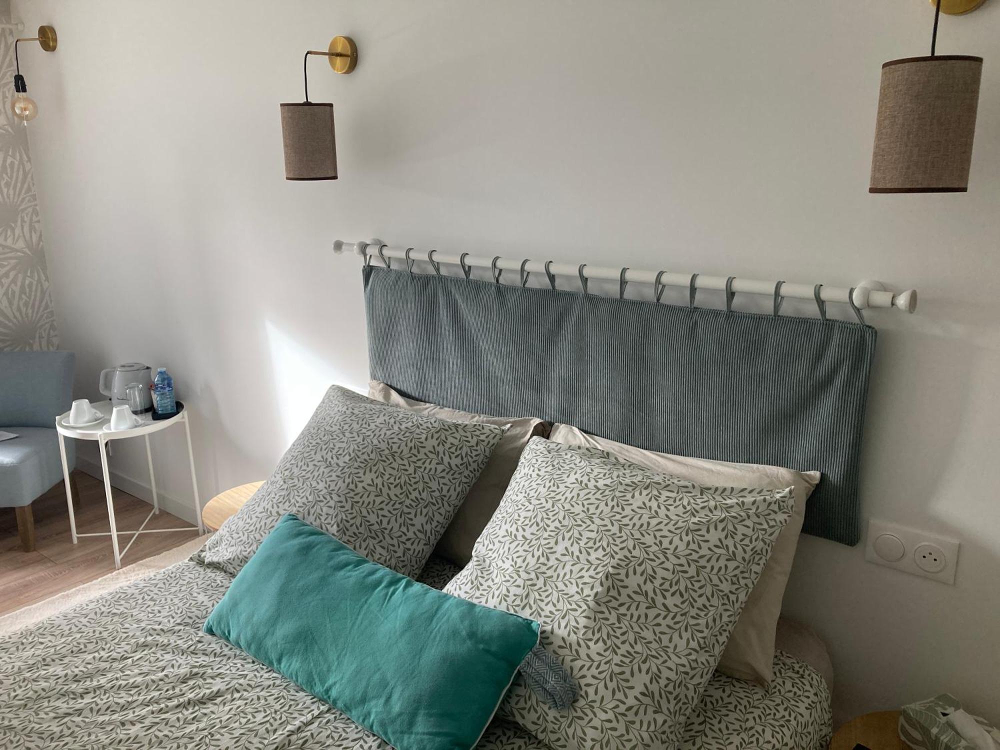 Double Room Private Bathroom