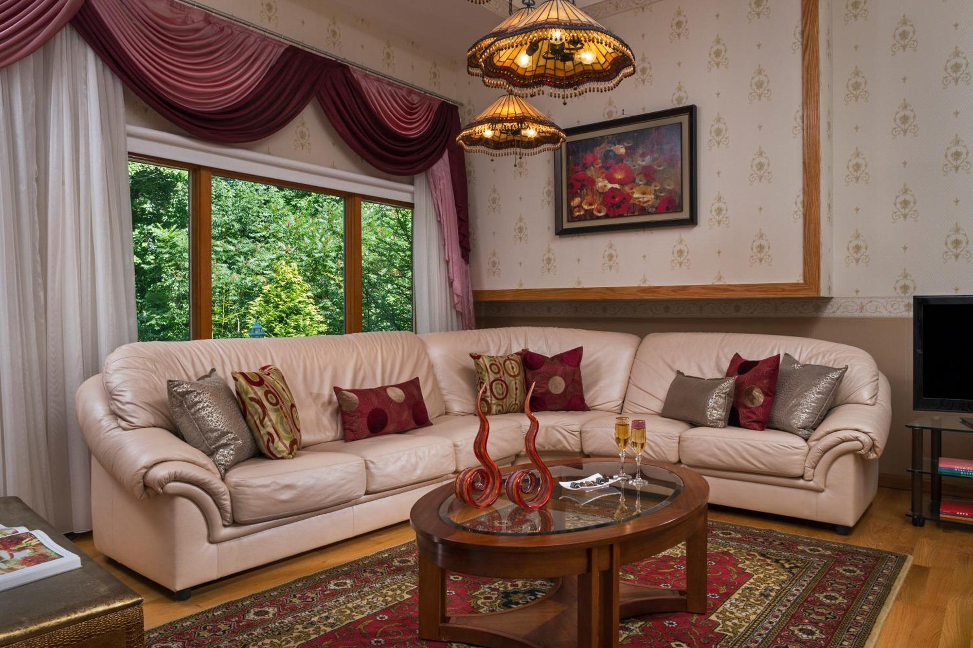 Studio with Terrace,1642930497:JPEG