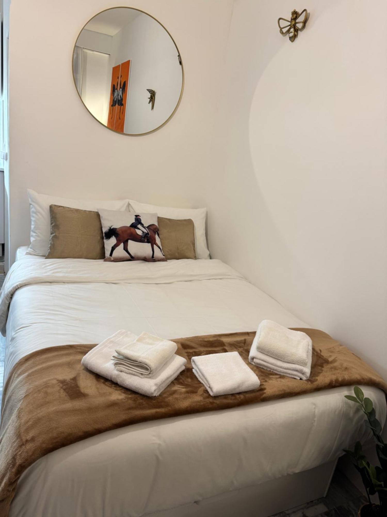Chambre Deluxe (2 Adultes + 1 Enfant)