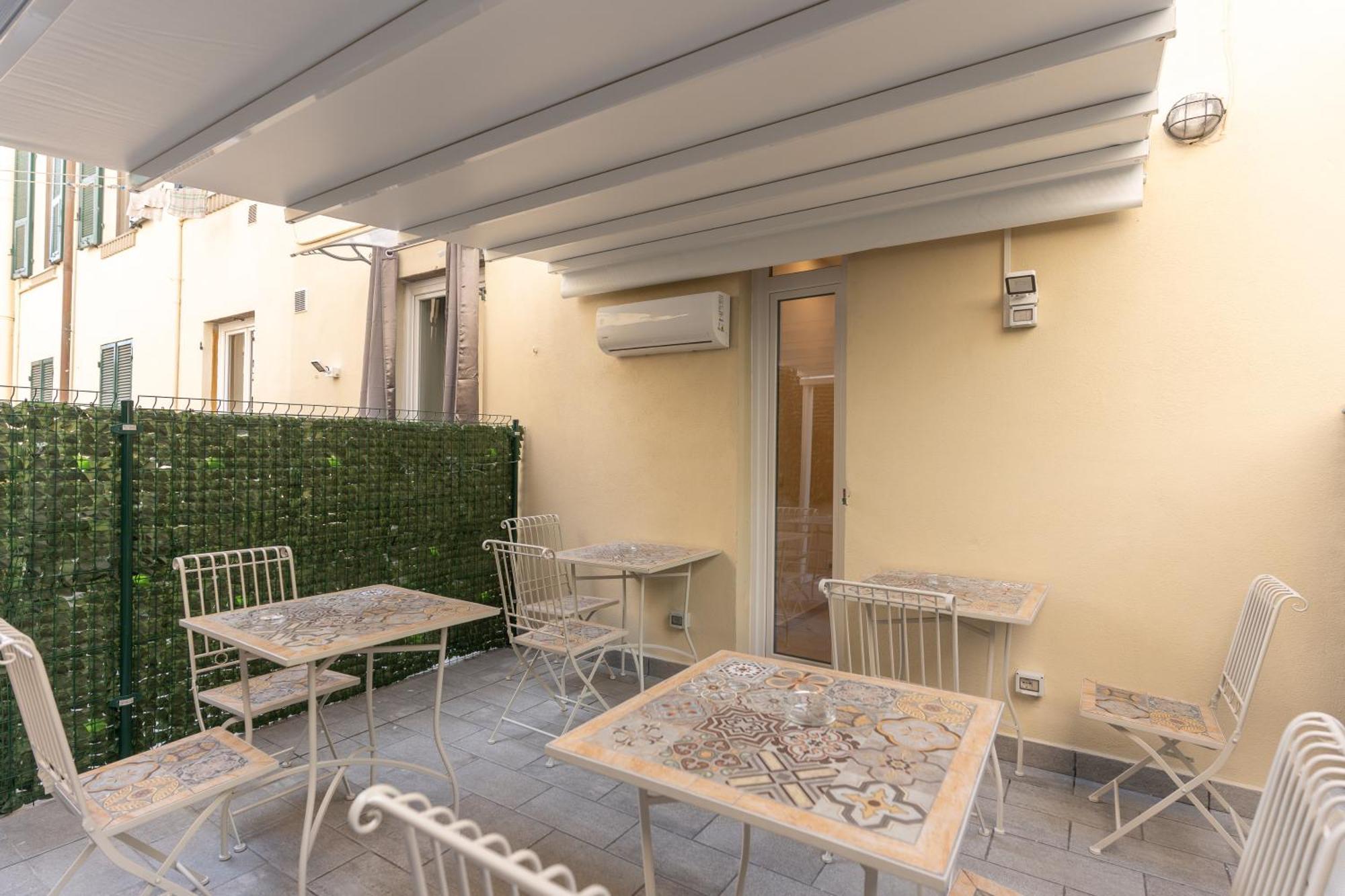 Double Room with Terrace