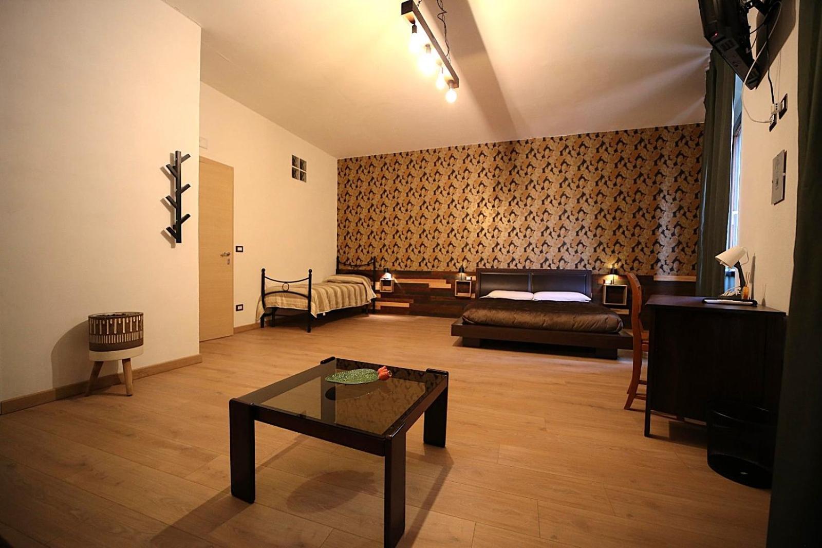 Deluxe Family Room