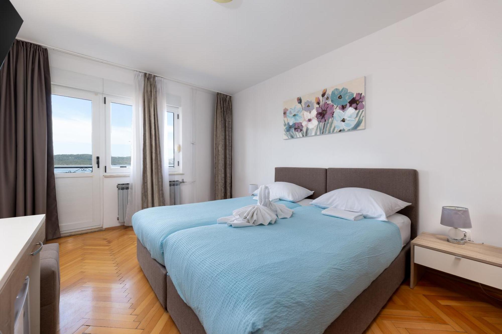 Quadruple Room with Sea View