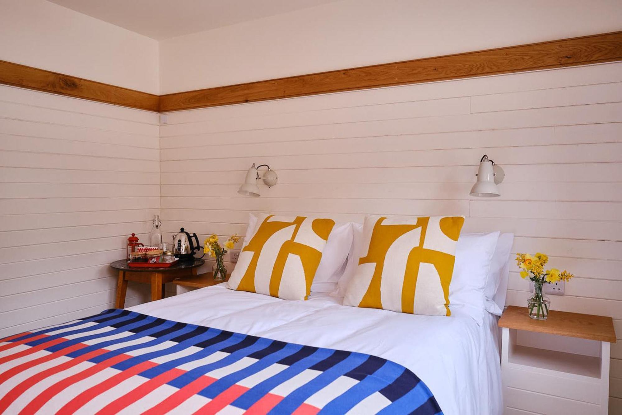 Double Room,1661933340:JPEG