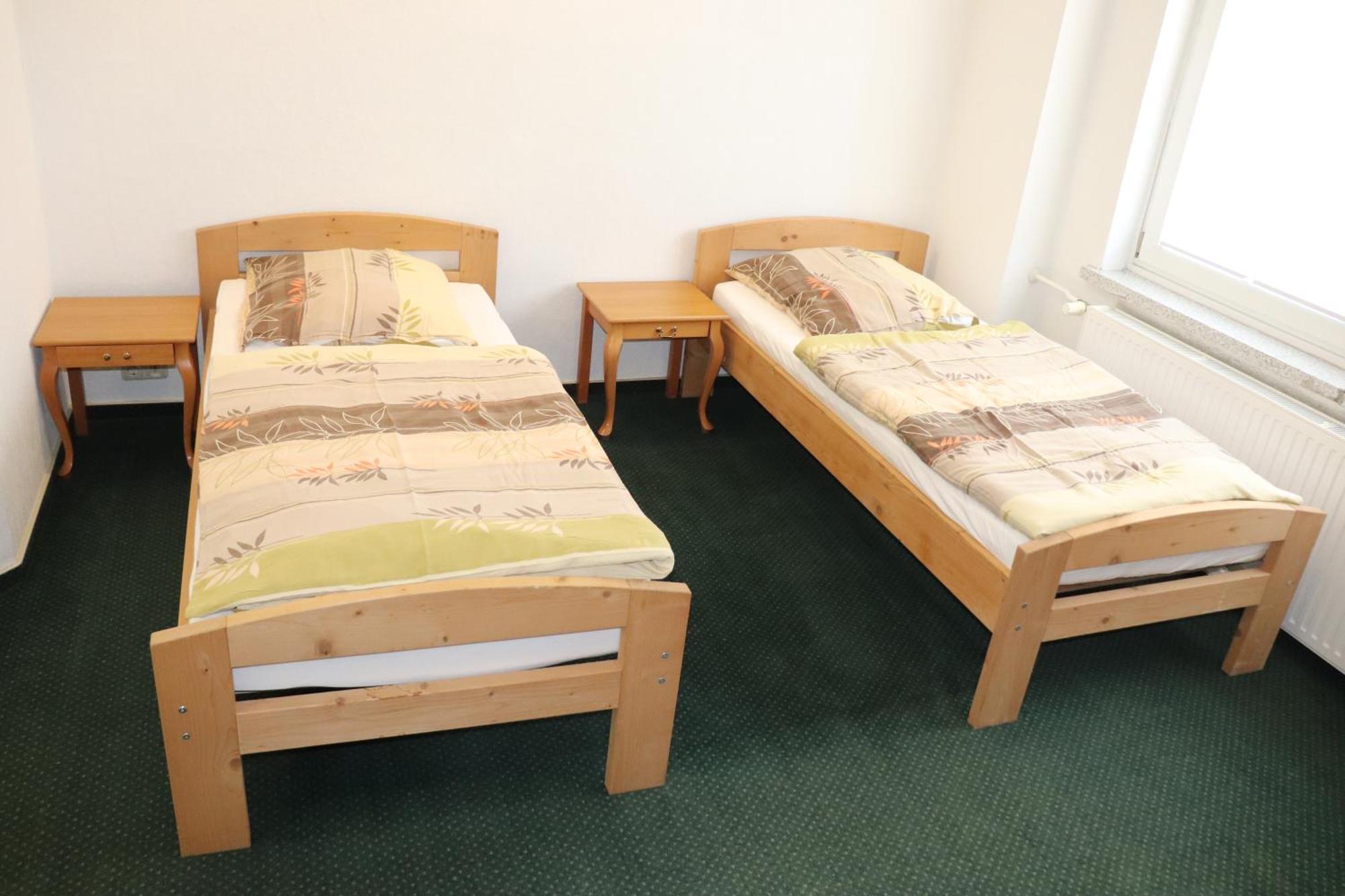 Vierbettzimmer mit eigenem Bad