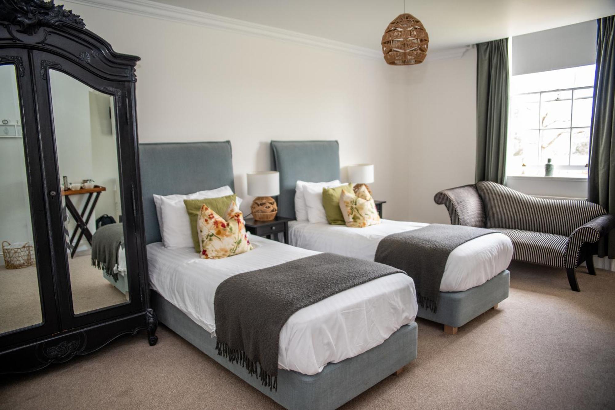 Twin Room with Garden View