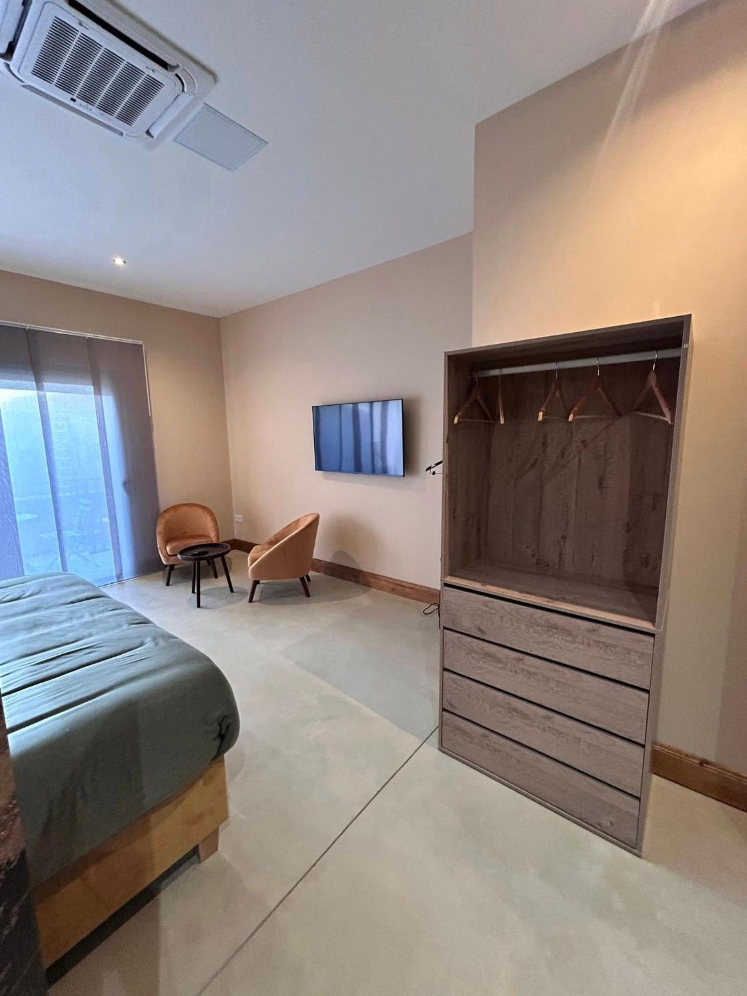 Chambre Lit King-Size avec Baignoire Spa