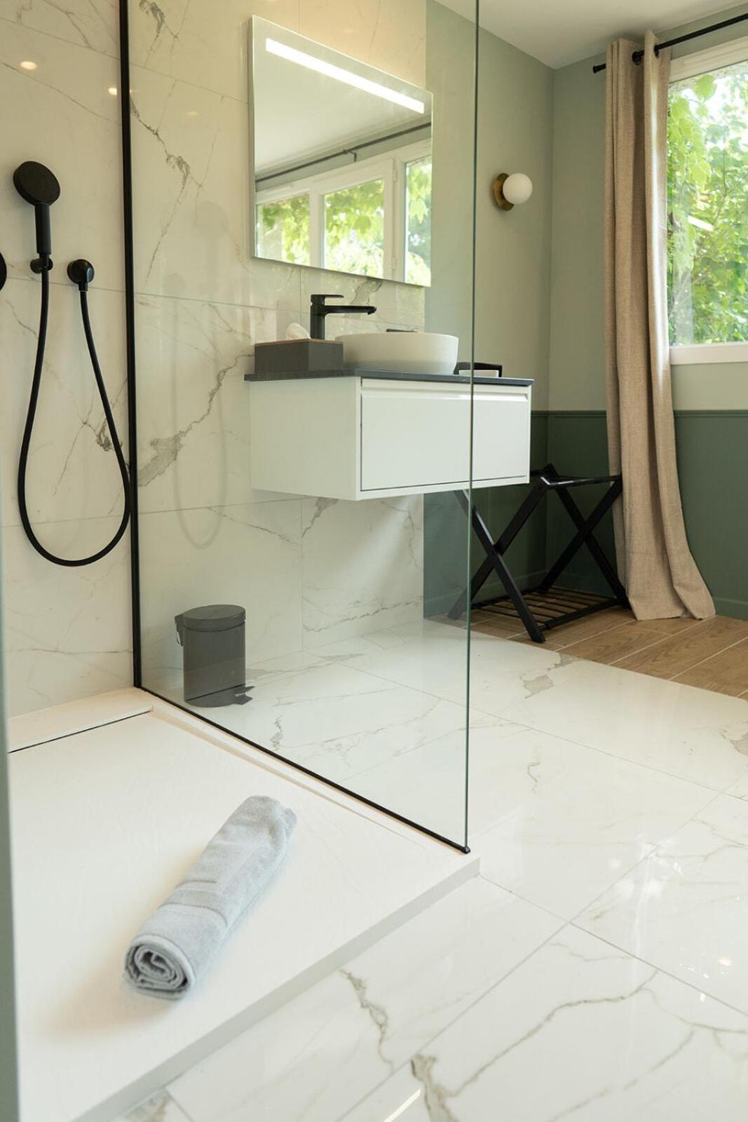 Standard Double Room,1681292070:JPEG