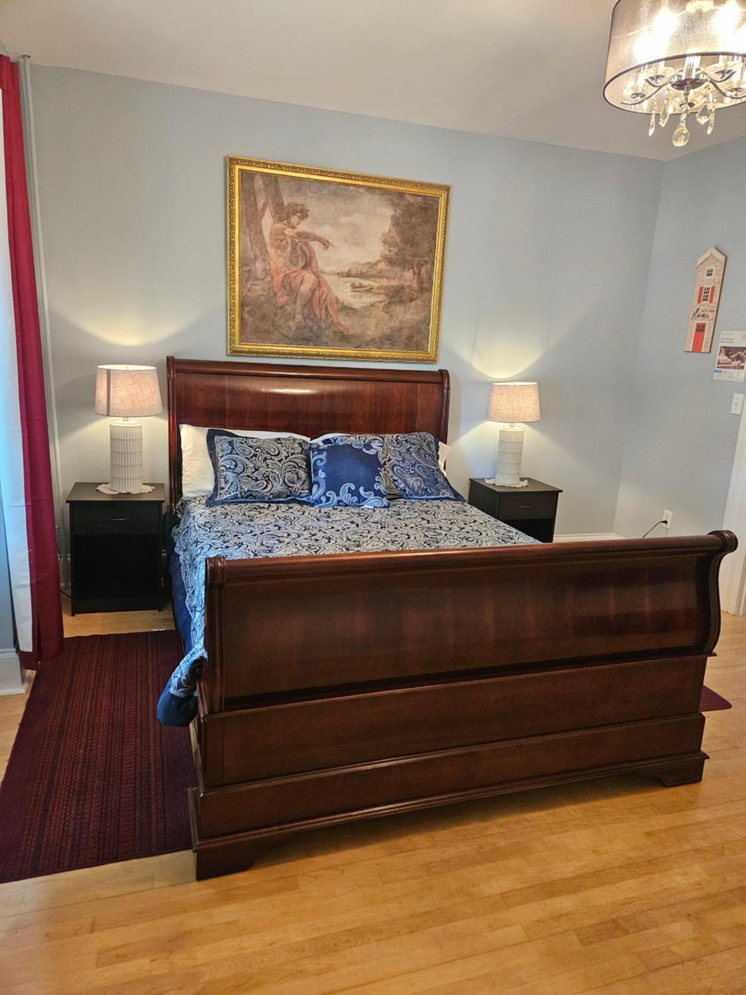 Queen Suite