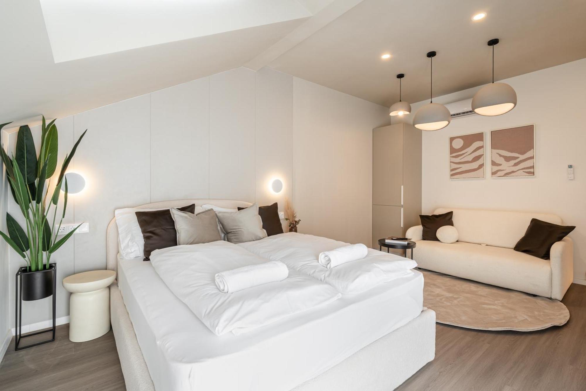 Apartamento de 1 dormitorio con balcón