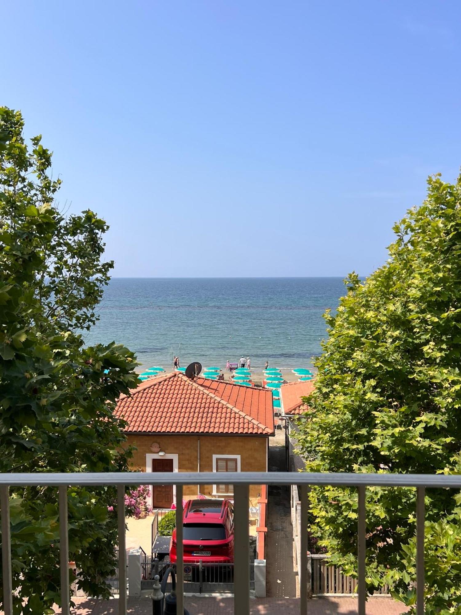Camera Matrimoniale con Vista Mare