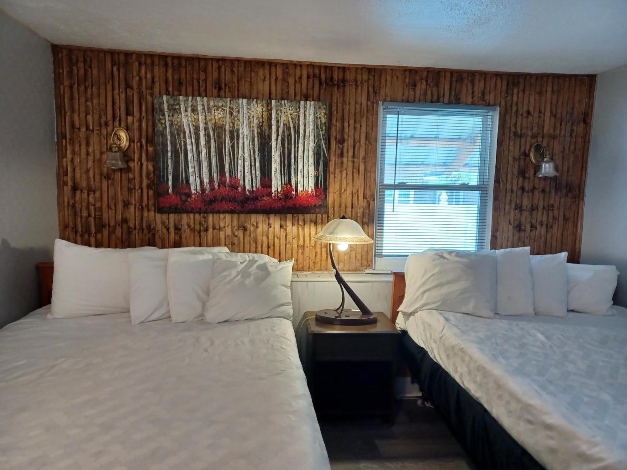 Room Two Double Beds
