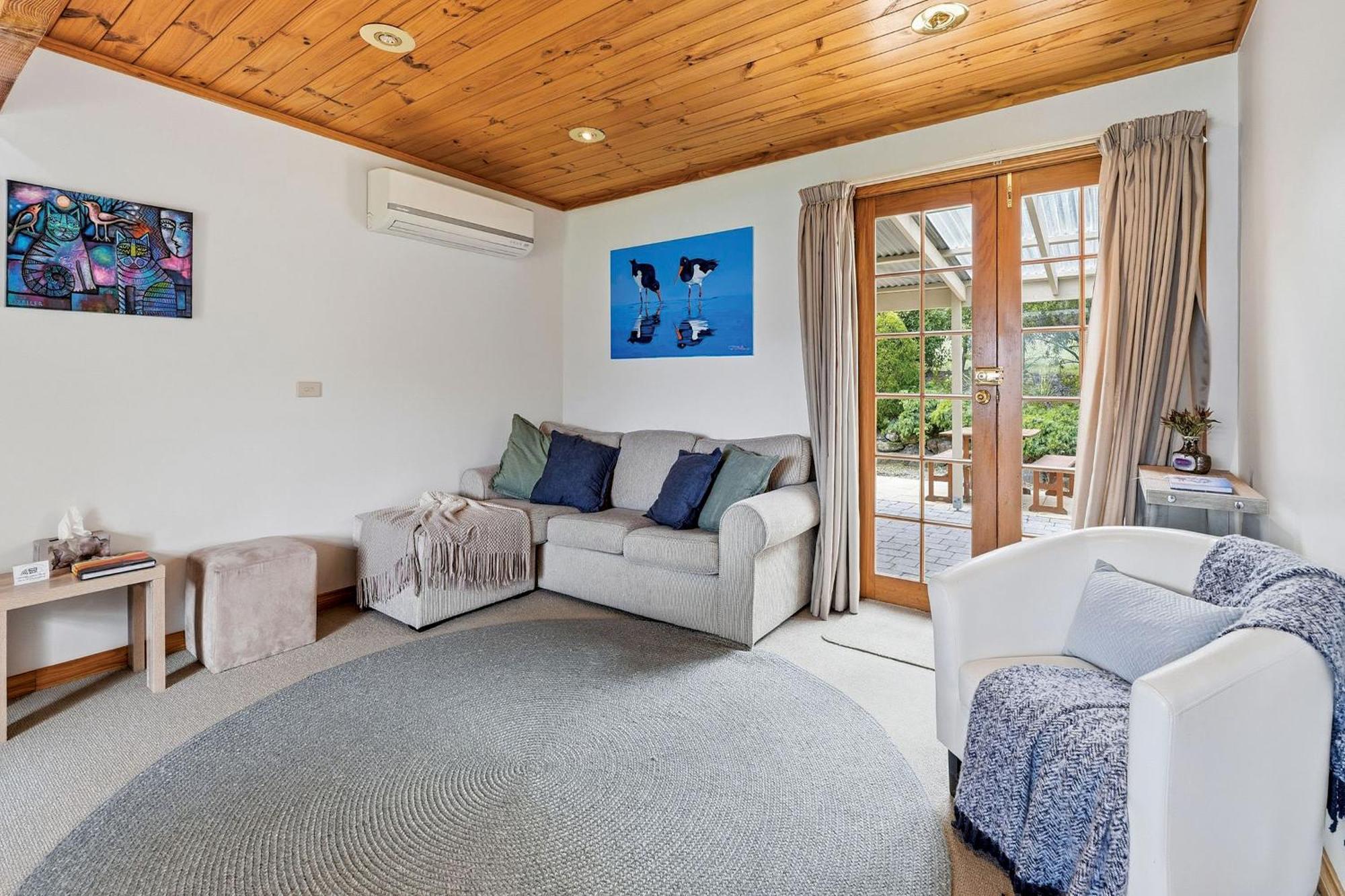 Otago Cottage,1739481821:JPEG