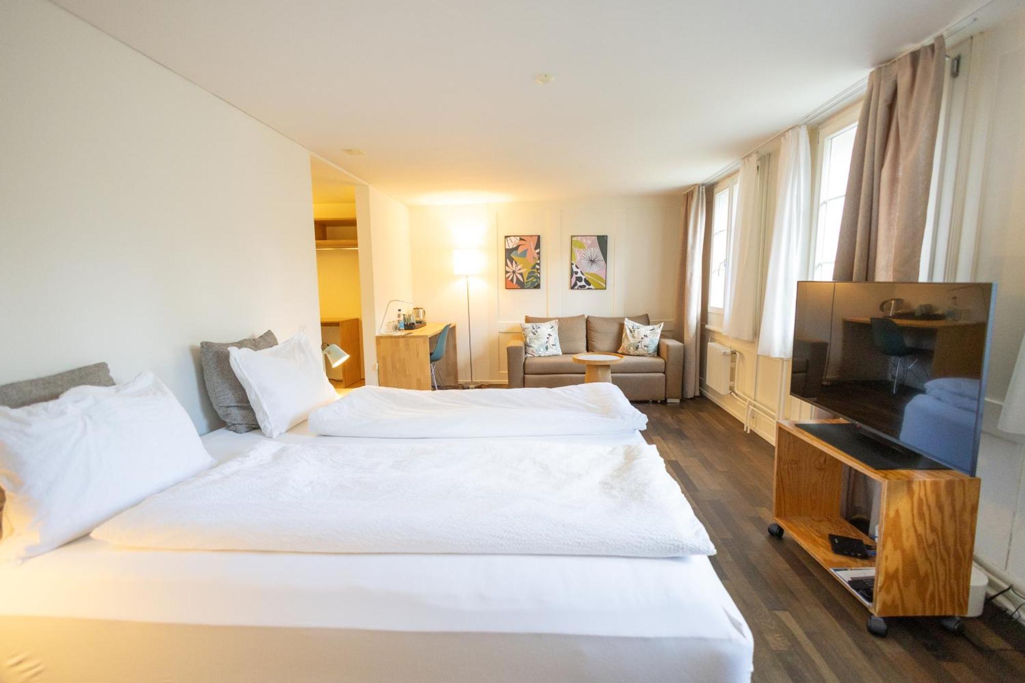 Double Room First Floor,1742732478:JPEG