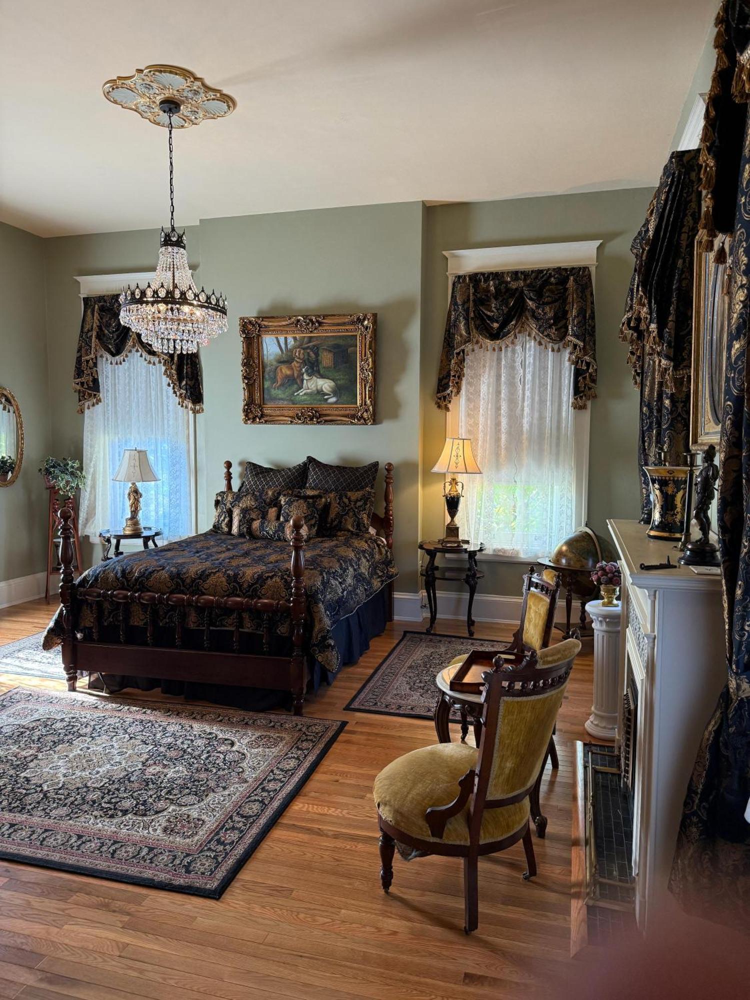 Superior Queen Room,1744408128:JPEG