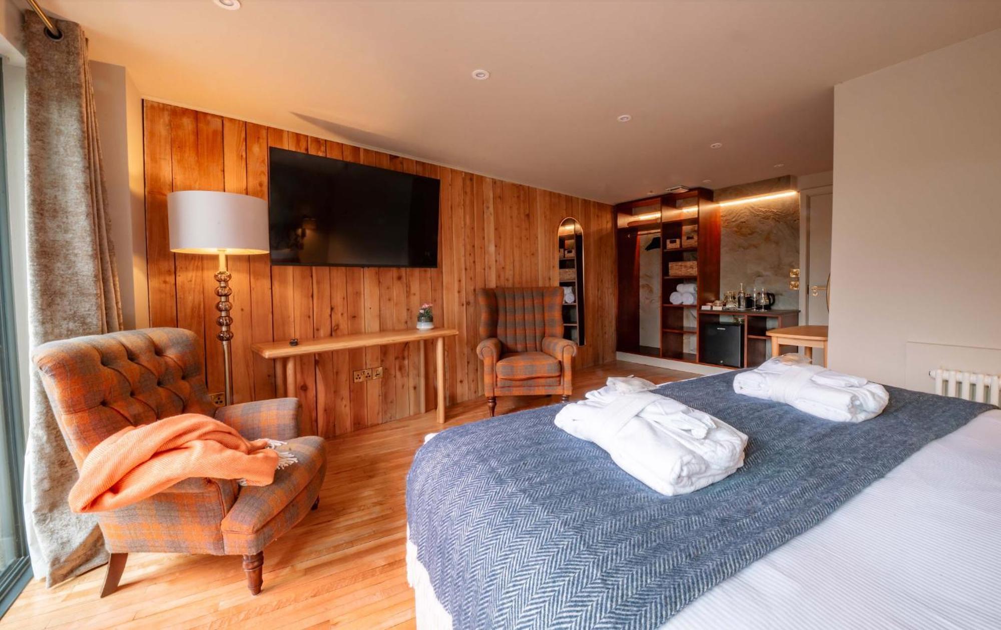 Deluxe Double or Twin Room Balcony,1750223652:JPEG