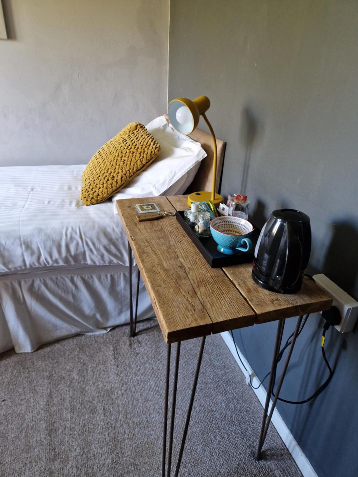 Single Room,1765910098:JPEG