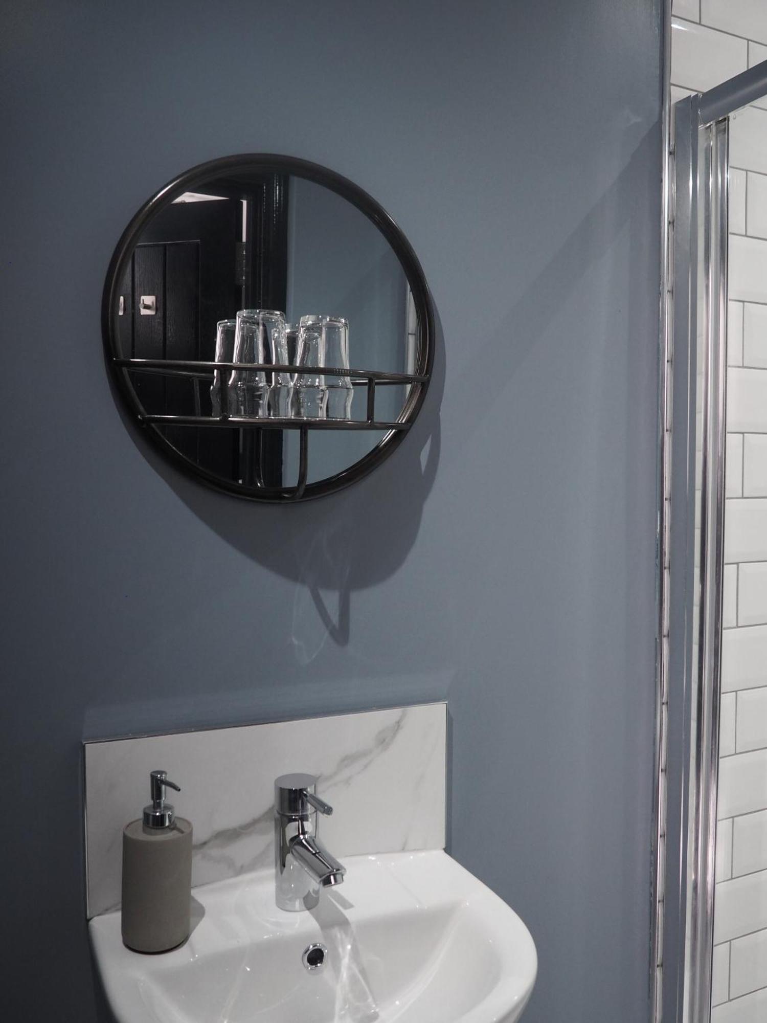 Single Room with Shower