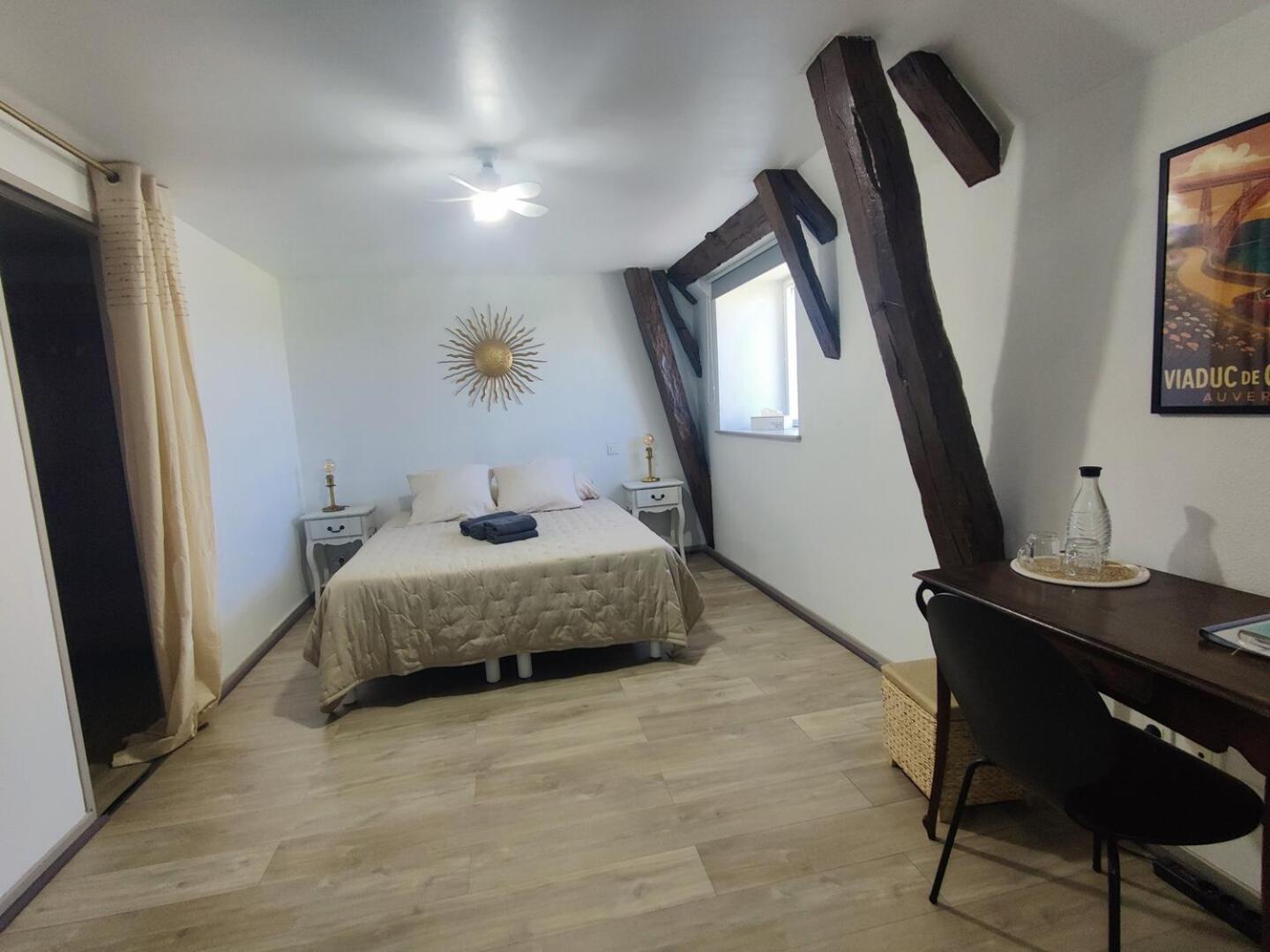 Large Double Room