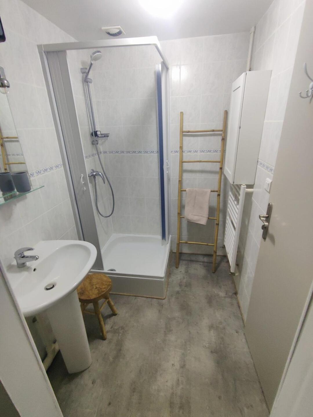 Large Double Room
