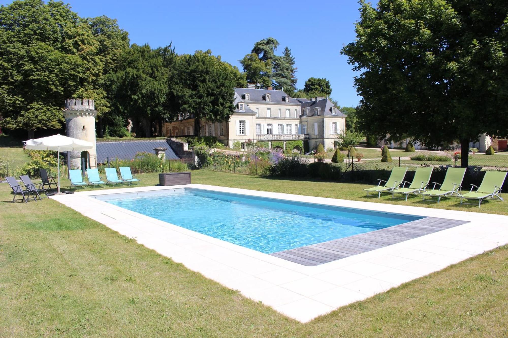 Chambre Lit King-Size - Vue sur Jardin - Valentine