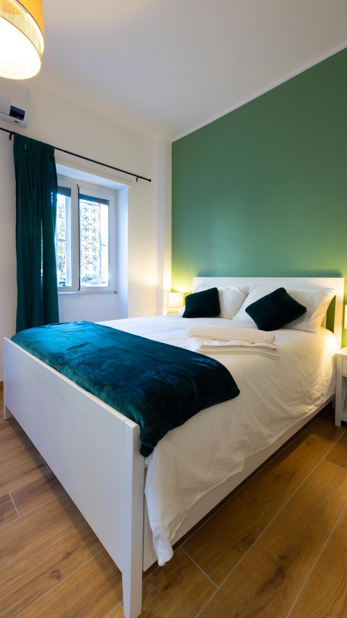Double Room Private Bathroom